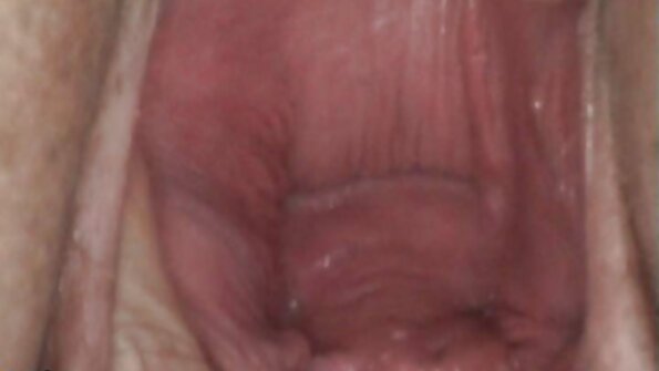 Aasia pornostaar koos vinge kehaga tervitab kukk oma sitapeas